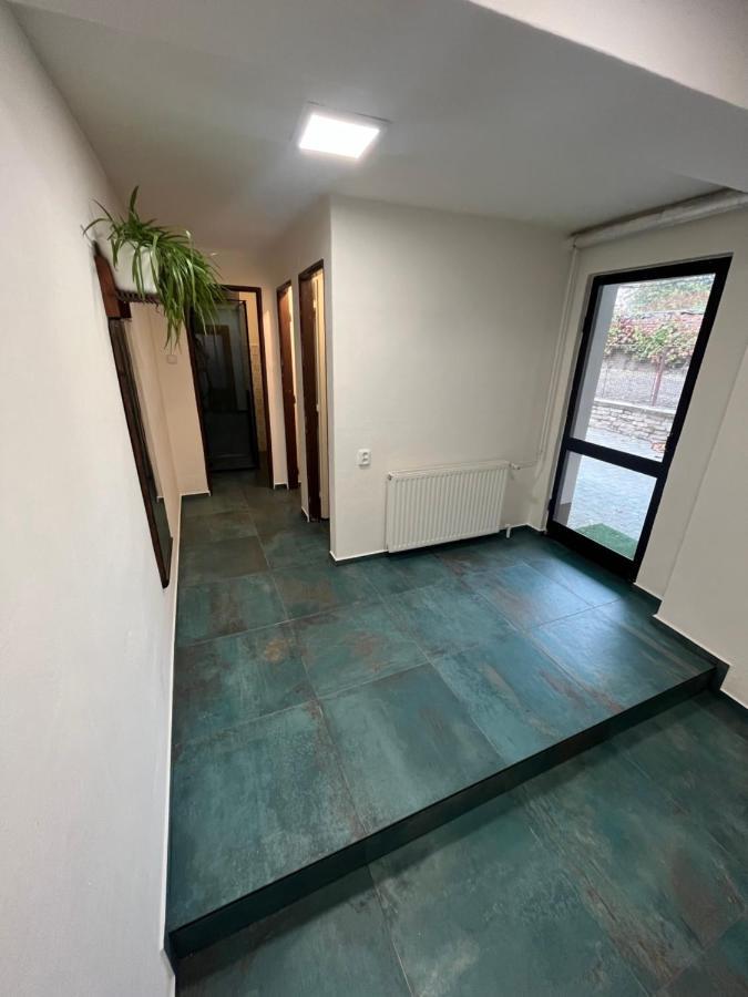 Apartment Mikulovska Se Sklepem