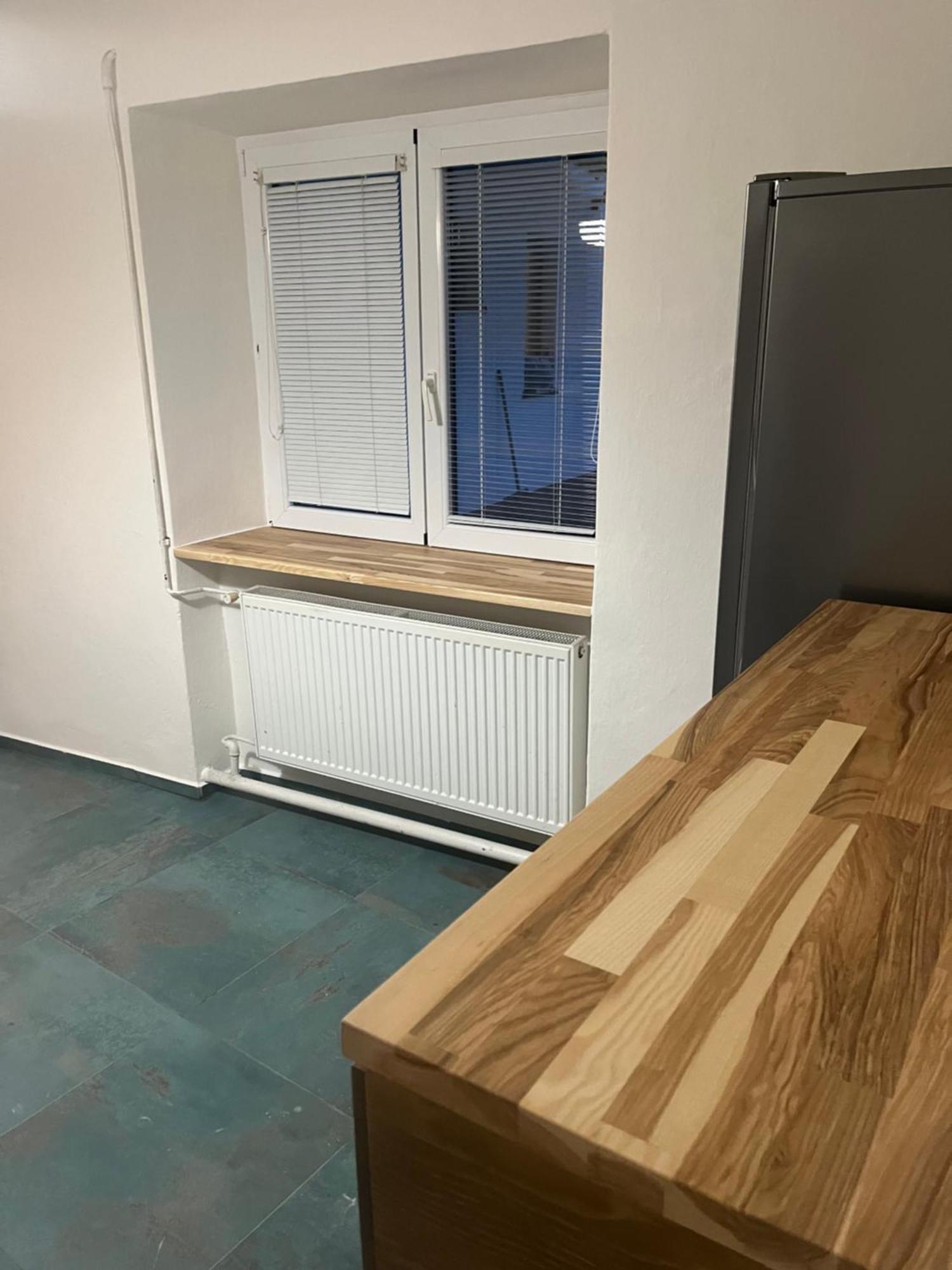 Apartment Mikulovska Se Sklepem